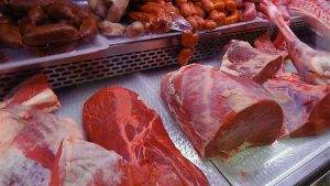 علماء : التخلي عن تناول اللحوم يمنع ثلث الوفيات المبكرة