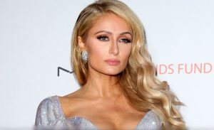 صور باريس هيلتون العارية في قبضة ” هاكر ” امرأة !