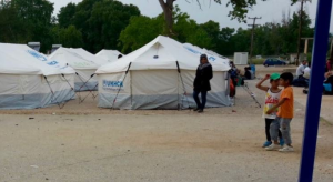 اليونان : اعتقالات على خلفية شجار بين لاجئين سوريين و جزائريين في مخيم