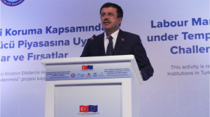 وزير الاقتصاد التركي : لن نغلق أبوابنا في وجه السوريين حتى إن وصل عددهم في تركيا إلى 10 ملايين ( فيديو )