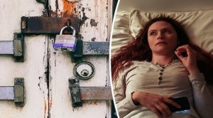امرأة بريطانية تعثر على باب سري ” مرعب ” في منزلها