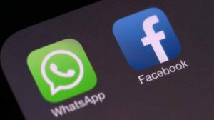 لوقف النميمة و الشائعات .. أوغندا تفرض ضريبة على استخدام ” فيسبوك ” و ” واتس آب ” !