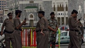 السعودية : تنفيذ حد القتل بمواطن قتل أبيه حرقاً