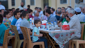 عدد السوريين يقترب من التساوي مع عدد السكان الأصليين في مدينة تركية