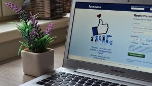 ” فيسبوك ” تستعين بـ ” روزيتا ” لحماية مستخدميها