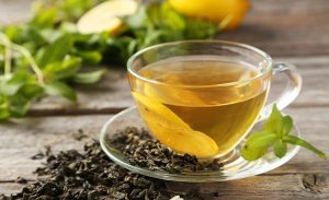 تجربة علمية تكشف فائدة مذهلة للشاي الأخضر