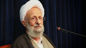 رجل دين إيراني : أغلبية العالم لا يحبنا