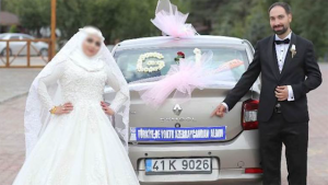 تركيا : ثلاثيني يقاضي عروسه و يطالبها بتعويض بعد اكتشاف غير متوقع على الإطلاق ! ( فيديو )