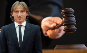 محكمة كرواتية تسقط تهمة شهادة الزور عن لوكا مودريتش