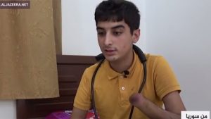 مسعف سوري من مدينة سراقب يحكي عن عمله و إصابته أثناء ممارسة مهامه ( فيديو )