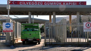 تركيا : إعادة جثامين 6 لاجئين سوريين حاولوا عبور الحدود إلى سوريا