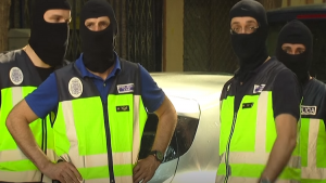 الشرطة الإسبانية تعثر على مفاجأة من العيار الثقيل ( فيديو )