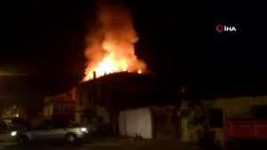 أسوأ حظ على الإطلاق .. تركيا : حريقان في منزل عائلة سورية خلال ليلة واحدة ! ( فيديو )