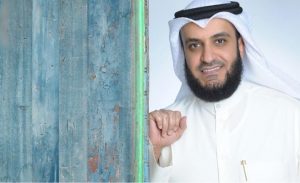 القارئ الكويتي مشاري العفاسي يظهر و هو يتناول وجبة ” جراد ” ( فيديو )