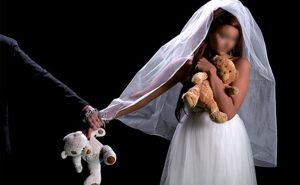 إيراني يزوج طفلته لخمسيني مقابل 1500 دولار