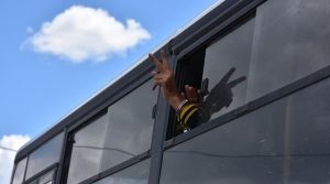 تبادل أسرى و محتجزين بين قوات النظام و الفصائل المعارضة في حلب