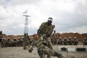 الأناضول: تدريبات لعناصر من الجيش السوري الحر في أعزاز استعداداً لعملية محتملة ( صور )