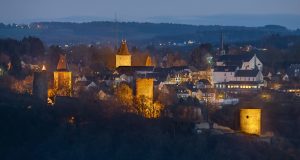 Screenshot_90 ألمانيا : عنصري يعت. ـدي على عائلة سورية و شابين سوريين في هذه المدينة