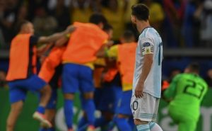 الأرجنتين تتقدم باعتراض على التحكيم في مباراة نصف النهائي