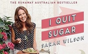 خبيرة تغذية أسترالية تنصح الملايين بترك السكريات .. ثم تعود لتأكلها !