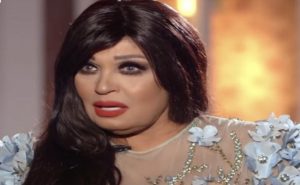 فيفي عبده تعتذر عن الألفاظ النابية و الشتائم أثناء دفاعها عن السيسي ( فيديو )