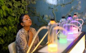 ” صالونات الأوكسجين ” .. صيحة جديدة تجتاح الهند