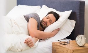 كيف تحقق أفضل استفادة من النوم في عدد ساعات أقل ؟