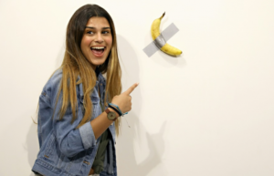 ما مصير ” لوحة الموزة ” بعد بيعها بـ 120 ألف دولار ؟ (فيديو )