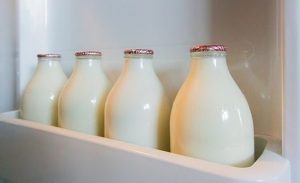 دراسة : الحليب خالي الدسم يبطئ الشيخوخة