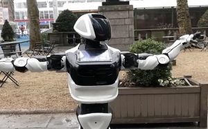” روبوت ” يتجول في نيويورك بحثاً عن فيروس ” كورونا “