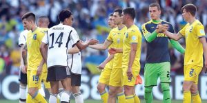 منتخب ألمانيا يتبرع لأوكرانيا بـ”قمصان اللاعبين”