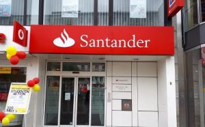 بنك سانتاندير الإسباني يلغي 500 وظيفة في ألمانيا