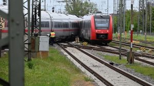 ألمانيا : تصادم قطارين يسفر عن إصابة عدة أشخاص