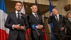 ألمانيا تضغط على الاتحاد الأوروبي لتزويد أوكرانيا بأنظمة ” باتريوت “