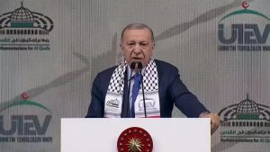 أردوغان يقول إن تركيا ستفرض مزيدا من القيود التجارية ضد إسرائيل