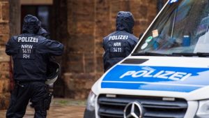 ألمانيا : القبض على 3 فتيان بتهمة التخطيط لهجوم في هذه المدينة