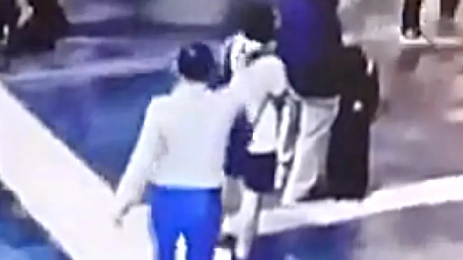 وسائل إعلام ألمانية : إعدام رجل في محطة فرانكفورت .. قتيل واحد وسبعة متهمين بجريمة ثأر على رصيف رقم 9 – عكس السير