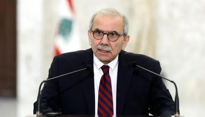 لبنان يعلن حظر أنشطة حزب الله العسكرية – عكس السير