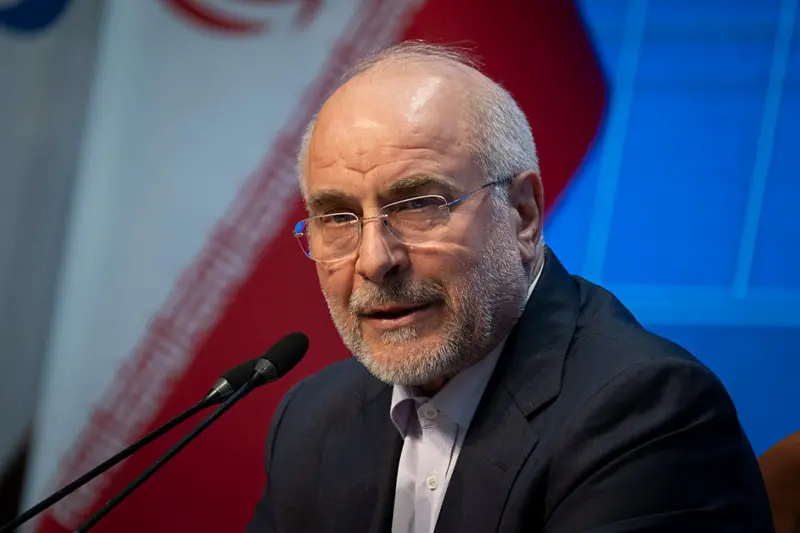 قاليباف يسخر من تهديدات الرئيس ترامب – عكس السير