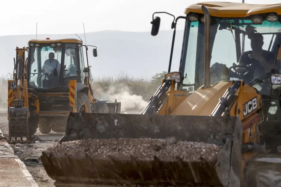 هيومان رايتس ووتش: إسرائيل تموّل جرائم حرب في الجولان السوري المحتل – عكس السير