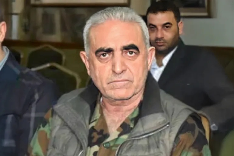تسريب صوتي منسوب لجميل الحسن أحد جزاري مخابرات بشار الأسد الجوية ( فيديو ) – عكس السير